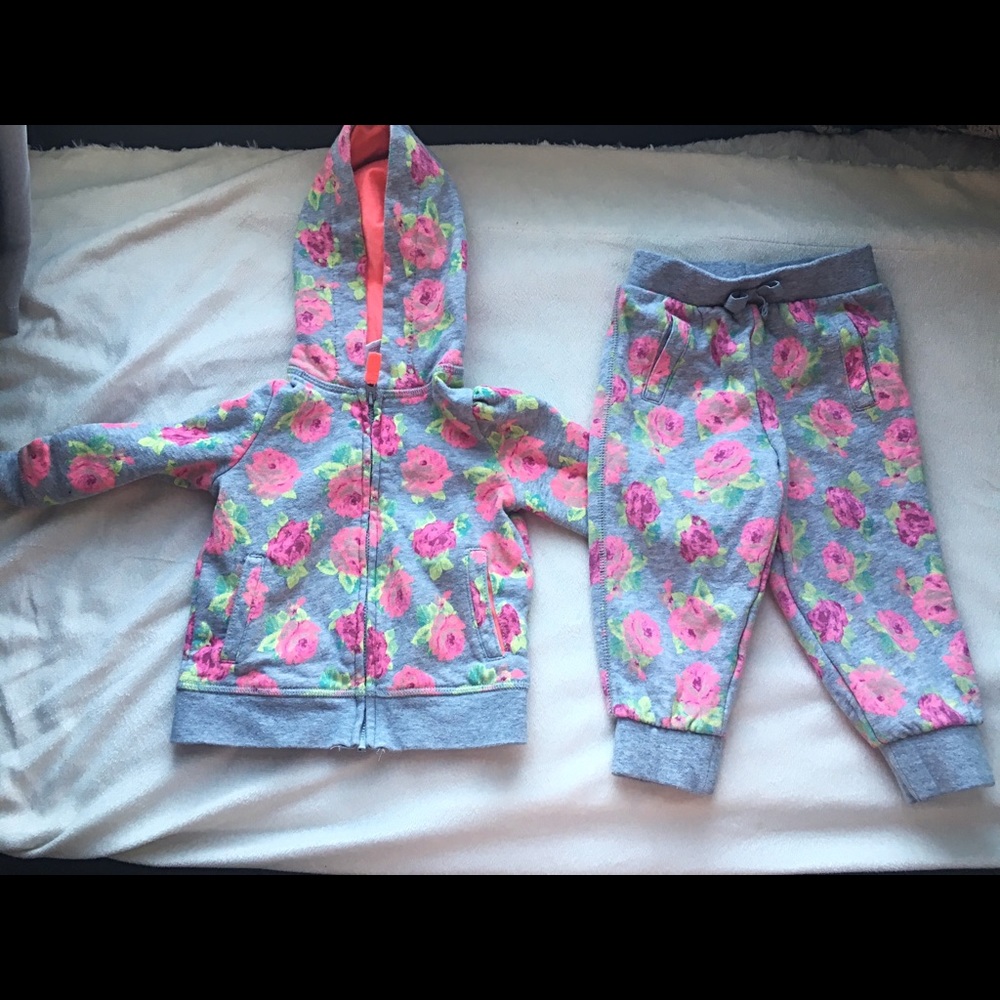 Baby pull over jacket and pants